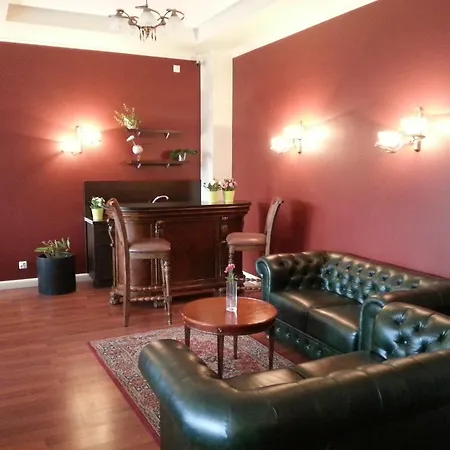 Hotel Gryf 2*